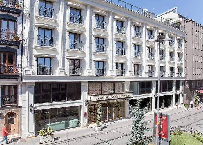 Miss Istanbul Hotel